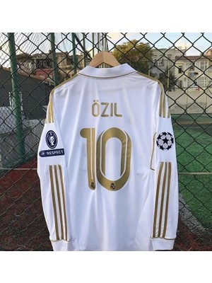 R.e.a.l M.a.d.r.i.d 2011/12 Sezonu Mesut Özil Deplasman Nostalji Forması (Byz)