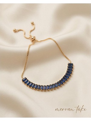 Mervan Takı Lacivert Baget Taşlı Ayarlanabilir Zincir Bileklik- Gold Renk