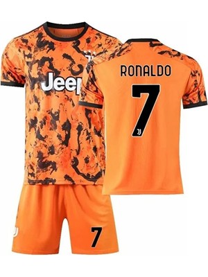 Juventuss 2020/21 Sezonu Cristiano Ronaldo Deplasman Çocuk Forması 4'lü Set