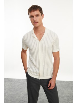 Kısa Kollu Triko Gömlek