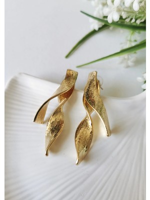 Halley Concept Helezon Form Gold Çelik Küpe