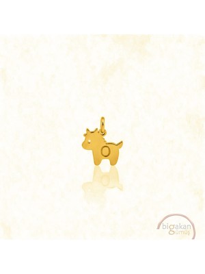 Bigakan O Harfli Sevimli Oğlak Kolye Ucu 925 Ayar Minimal Tasarım Altın Kaplama