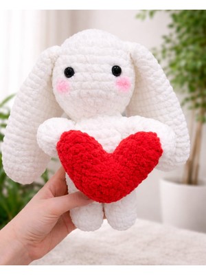 eklektis El Yapımı Amigurumi Kalpli Tavşan Oyuncak – Sevgiliye Özel Hediye