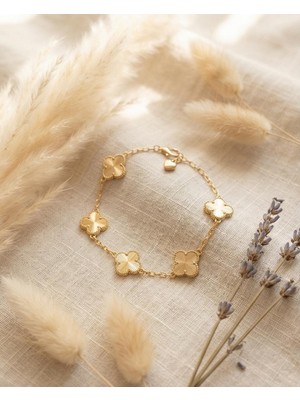 Mervan Takı Yonca Model Altın Renk Paslanmaz Çelik Bileklik