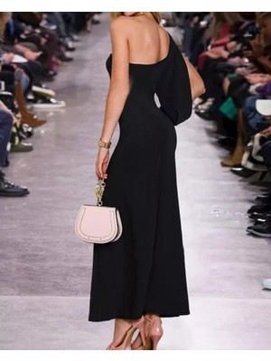 Modi Green Modig Tek Omuz Açık Derin Yırtmaçlı Krep Tam Boy Elbise