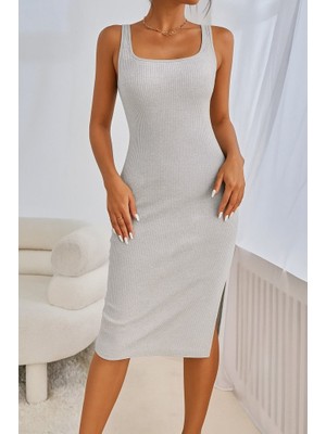 Modi Green Modig Kadın Askılı Kare Yaka Yandan Yırtmaçlı Midi Kaşkorse Elbise