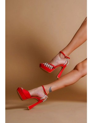 Ayakkabı Ateşi Kırmızı Süet Taş Detaylı Tasarım Kadın Ayakkabı Melanie