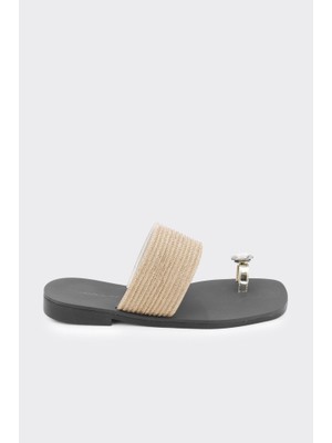 Derinet Parmak Arası Taşlı Kadın Terlik