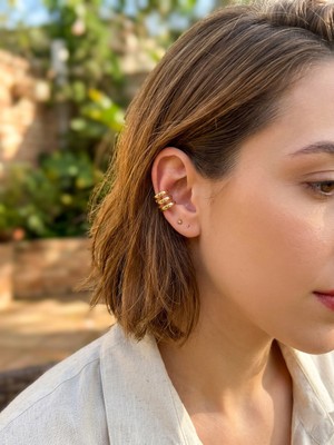 Museum Of You Altın Kaplama Renk Üçlü Görünüm Sıkıştırmalı Earcuff Küpe - Deliksiz Kulak Aksesuarı Kıkırdak Küpesi
