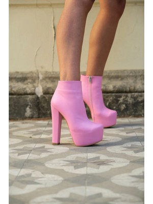 Ayakkabı Ateşi Punta Pembe Cilt Topuklu Kadın Bot