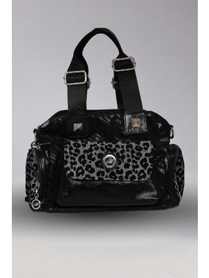 Victoria Shoes Geniş Kolon Askılı Zımba Detaylı Günlük Çanta