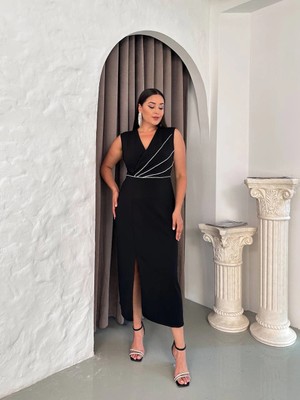 ModaSehle Kadın Büyük Beden Taş Detaylı Yırtmaçlı Kolsuz Abiye Elbise