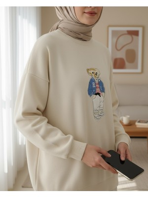 Modamorfo Ayıcık Işlemeli Arkası Uzun Triko Kazak -Krem