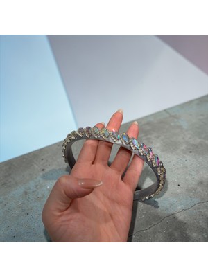 Gri Işıltılı Taşlı Taç – Zarif Kadın Saç Aksesuarı | Düğün, Nişan ve Davet Tacı