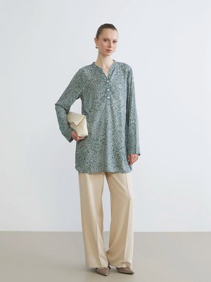 LC Waikiki Haki Kaçık Yaka Desenli Kadın Tunik