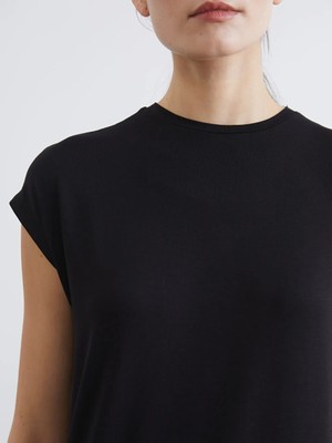 LC Waikiki Siyah Bisiklet Yaka Kadın Tunik