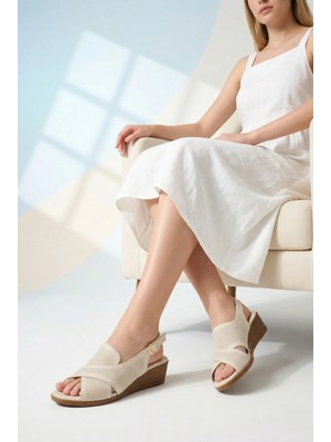 Mammamia Kadın Hakiki Deri Alçak Kısa Dolgu Topuklu Şık Günlük Yazlık Sandalet/ayakkabı M27YS/2840