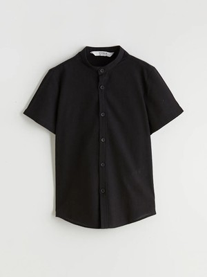 Lc Waikiki Siyah Hakim Yaka Kısa Kollu Erkek Çocuk Gömlek