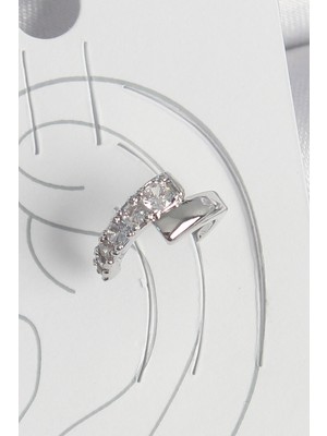 Pirinç Gümüş Renk Zirkon Taşlı Kadın Kıkırdak Küpe