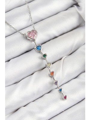 Pirinç Renkli Zirkon Taşlı Kalp Model Gümüş Renk Kadın Y Kolye