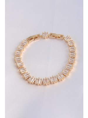 Vip Seri Pirinç Zirkon Taşlı Gold Renk Kare Su Yolu Model Bileklik