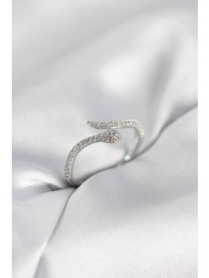 Gümüş Renk Yılan Model Zirkon Taşlı Kadın Yüzük