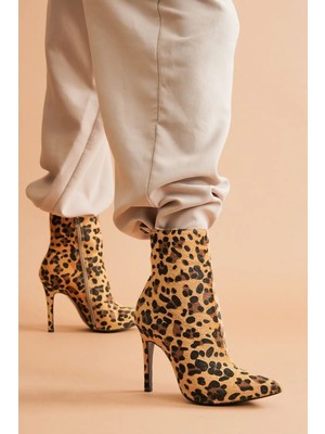 Ayakkabı Ateşi Halden Leopar Desenli Stiletto Ince Topuklu Kadın Bot