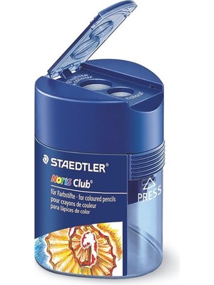 Staedtler Noris Üçgen Çift Bölmeli Kalemtraş Mavi Renk 1 Adet Ölçülerle Kullanıma Uygun