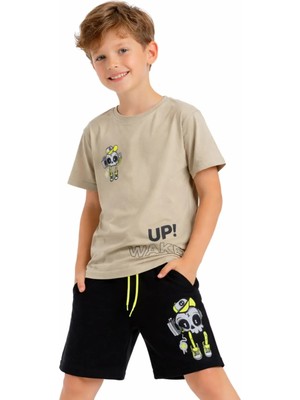 İrem Çocuk Giyim Erkek Çocuk Wake Up Yazı Desenli Çift Taraf Resim Desenli Tişört Şortlu Bej Renk İkili Takım