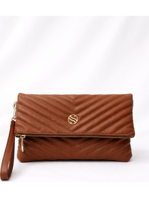 Sanmorris Kadın Suni Deri Kapitone Desenli Çapraz Askılı Mıknatıslı ve Fermuarlı Taba Portföy Çanta