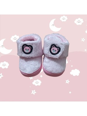 Basel Maison Bebekler Için Peluş Patik – Ayıcık Tasarımlı, Rahat ve Sıcak