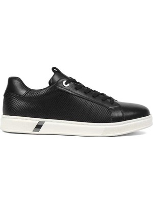 Celal Gültekin Erkek Siyah Bağcıklı Kalın Tabanlı Deri Sneaker