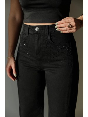 Purple By Banu Siyah Cep Taş Detay Jean