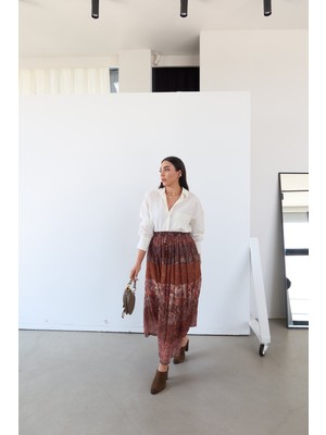 Özge Özgenç Etnik Desen Pileli Etek