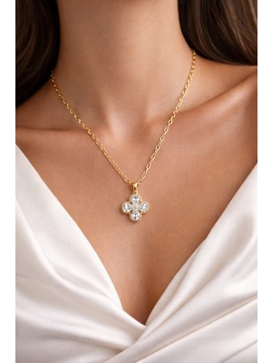 Livaz Accessories Çelik Kadın Gold Zirkon Taşlı 4 Yapraklı Yonca