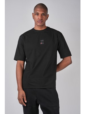 Ex-pent Erkek Dikim Detaylı Regular Kalıp Baskılı Pamuklu Siyah T-Shirt