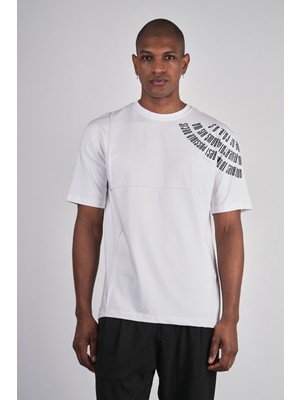 Ex-pent Erkek Dikim Detaylı Regular Kalıp Omuz Flok Baskılı Pamuklu Beyaz T-Shirt