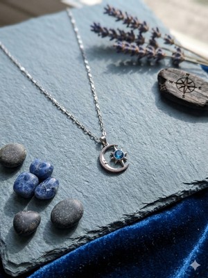 Lia Charm Gümüş Renk Mavi Taşlı Ay Yıldız Kolye - Zirkon Taşlı Hilal Kadın Kolye