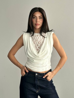 Lifera Dantel Yaka Degaje Bluz