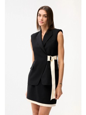 Love My Body Bağlama Detaylı Kruvaze Yelek Siyah 179L9205003