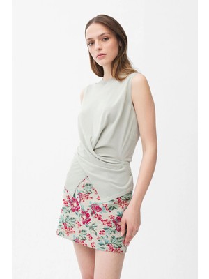 Adl Bağlama  Detaylı Kolsuz Triko Bluz Mint 11546120000