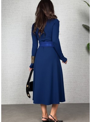 Ru Collective Kadın Uzun Kollu Yakalı Belden Deri Detaylı Kuşaklı Yırtmaçlı Midi Viskon Iki Iplik Elbise