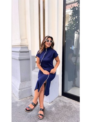 Ru Collective Kadın Kısa Kollu Yakadan ve Etekten Fermuarlı Midi Viskon Iki Iplik Elbise