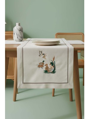 Kuş Nakışlı Runner 50X130 cm
