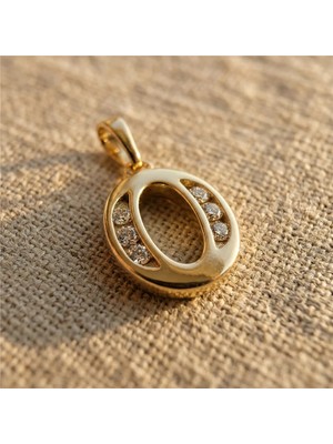 Zeino O Harfi Çift Sıra Zirkon Taşlı Kolye Ucu - 14K Altın Rengi Kaplama, 1,9 cm