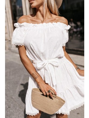 Mericline Kadın Dantel Detaylı Madonna Yaka Beli Kuşaklı Keten Kumaş Elbise