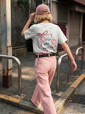 LC Waikiki Lcw Kids Gri Bisiklet Yaka Smileyworld Baskılı Kız Çocuk Tişört