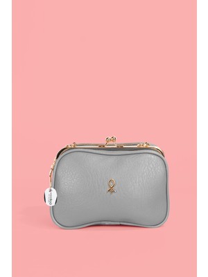 Westbag Kadın Çapraz Askılı Deri Çanta 4 Bölmeli Çok Gözlü Burslu Fermuarlı Günlük Omuz Çantası