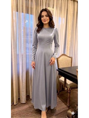 Parçalı Kloş Sade ve Şık Uzun Tesettür Elbise