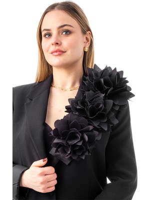 Gustello Adelina | Kadın Şık Yaka Çiçeği Aksesuarı - Iğneli 40 cm 16 cm Bant  Büyük Çiçek